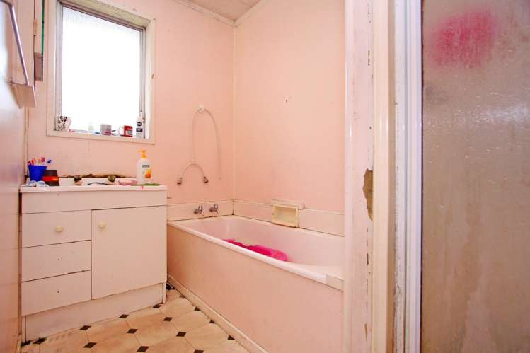 74 Wordsworth Road Manurewa_6