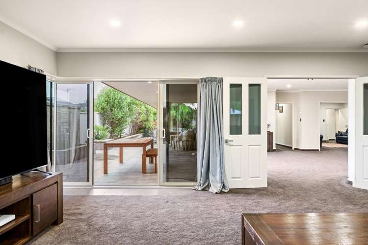 4 Claire Place Lytton West_7