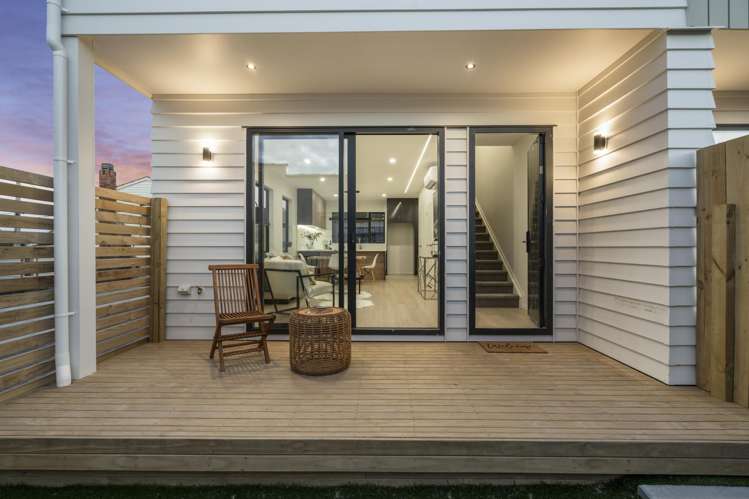 8/16 Binsted Road New Lynn_15