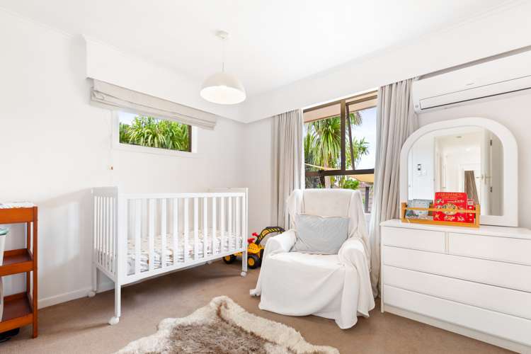 9 Kelvyn Grove Hillpark_11