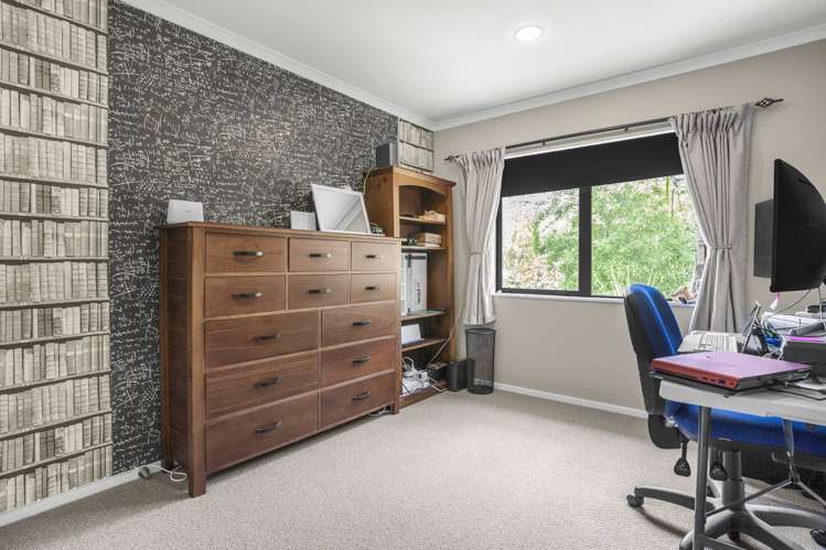 22 Aragon Grove Kingsley Heights_9