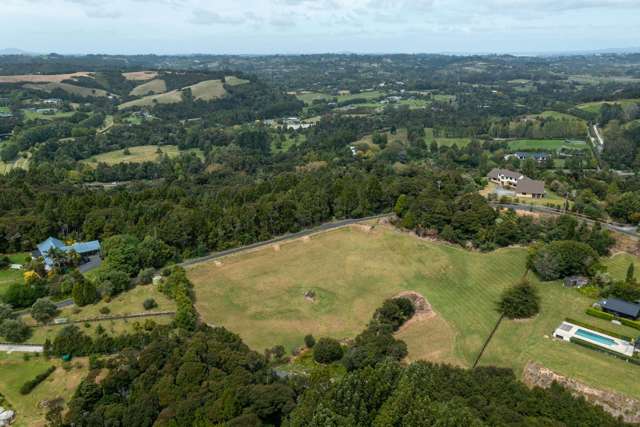 Amphitheatre Setting, Lifestyle Perfection