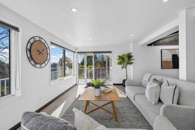 913 River Road_4