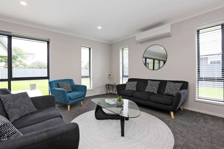 550 Lyndhurst Road Frimley_6