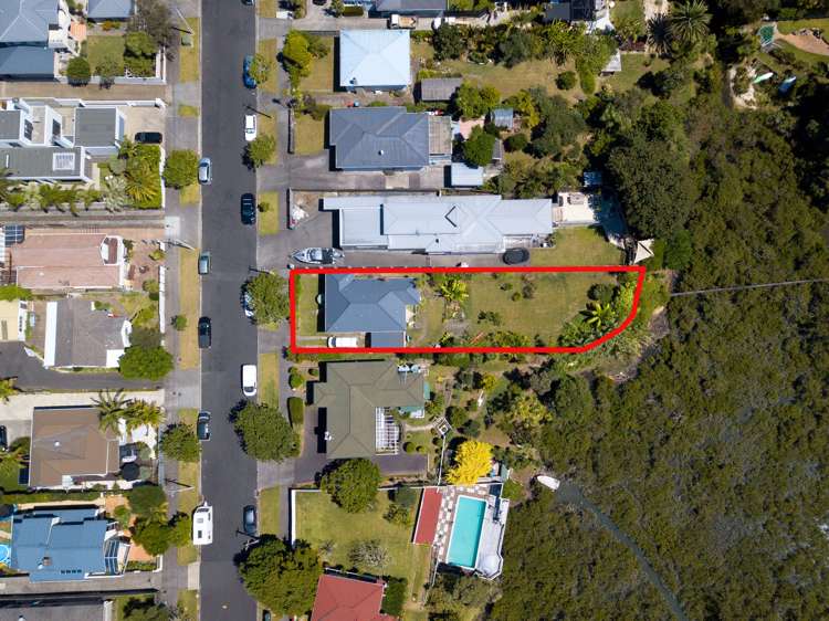 72 Wainui Avenue Point Chevalier_9
