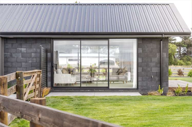 178 Verdeco Boulevard Lincoln_21