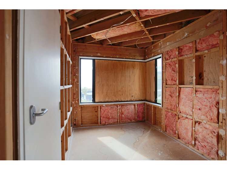 2/60 Moncks Spur Road Redcliffs_11