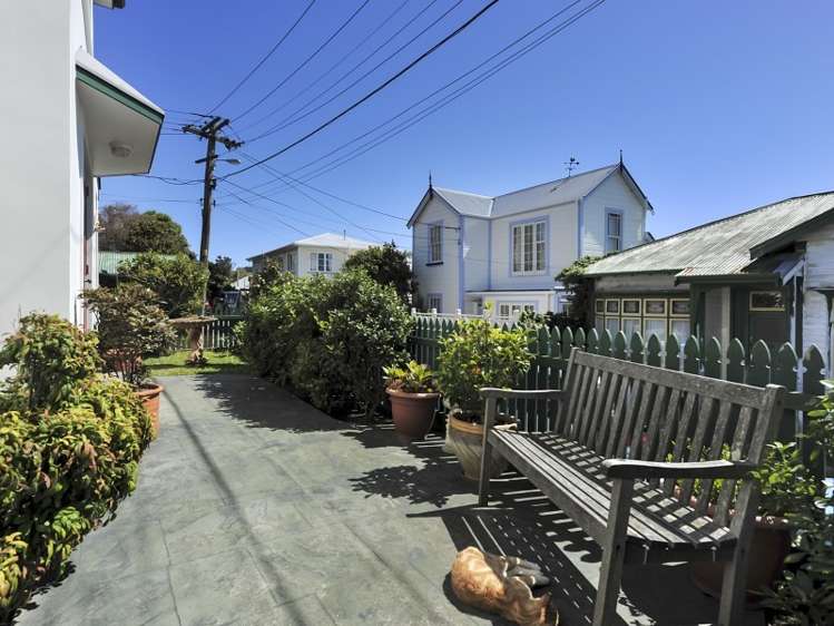 2 Moir Street Mount Victoria_12