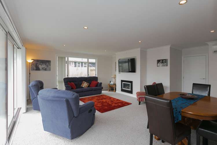 154a Ferguson Street West End_6