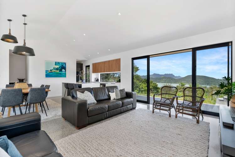 8 Parua Cemetery Road Parua Bay_29