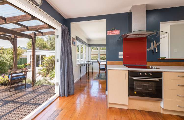 10 Rimu Street Toi Toi_8