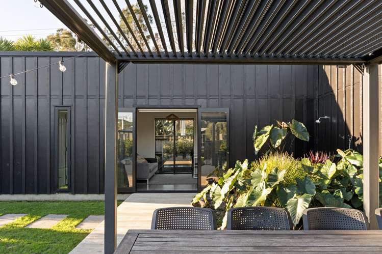 20 Tuamotu Park Wainui_16