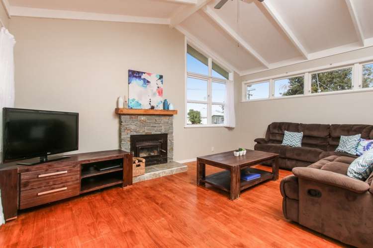 12 Clendon Place Manurewa_6