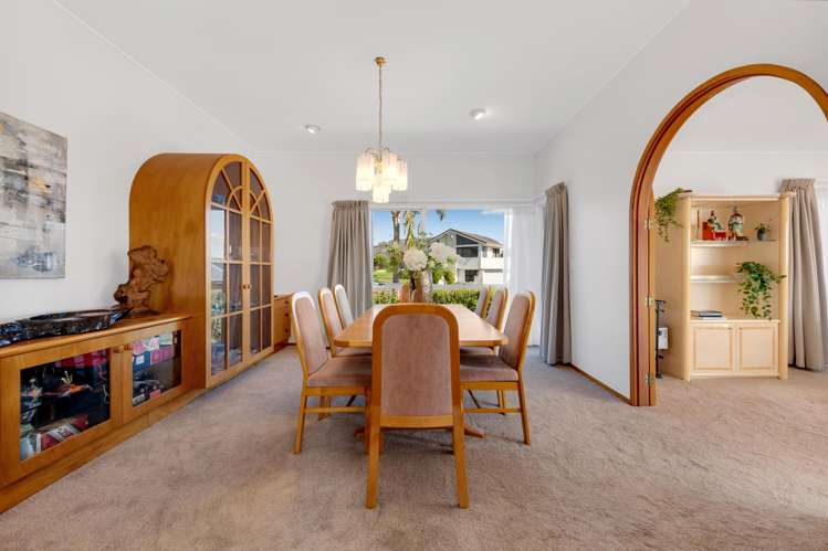 4 Dorrington Place Eastern Beach_8