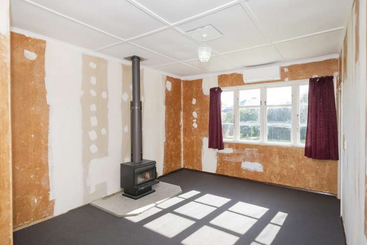 8 De Lautour Road Kaiti_5