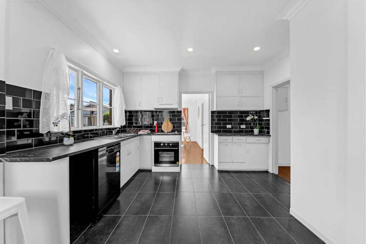 92 Mangere Road Otahuhu_11