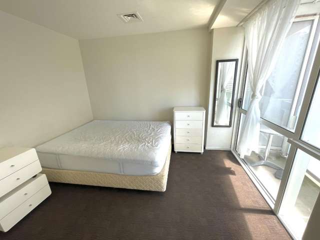 Fully Furnished 2 Bedroom, 1 Bathroom Apartment