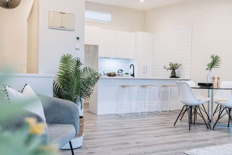 23j Hendry Avenue Hillsborough_24