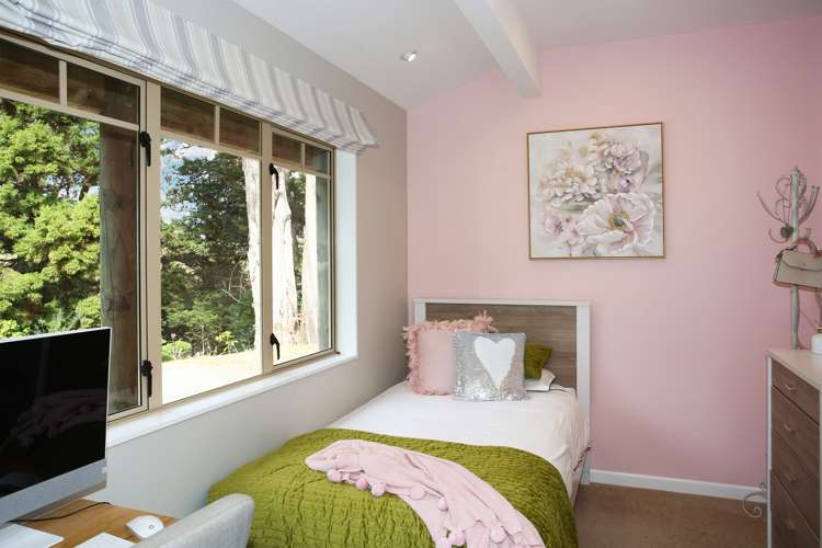 233 Kitchener Road Waiuku_19