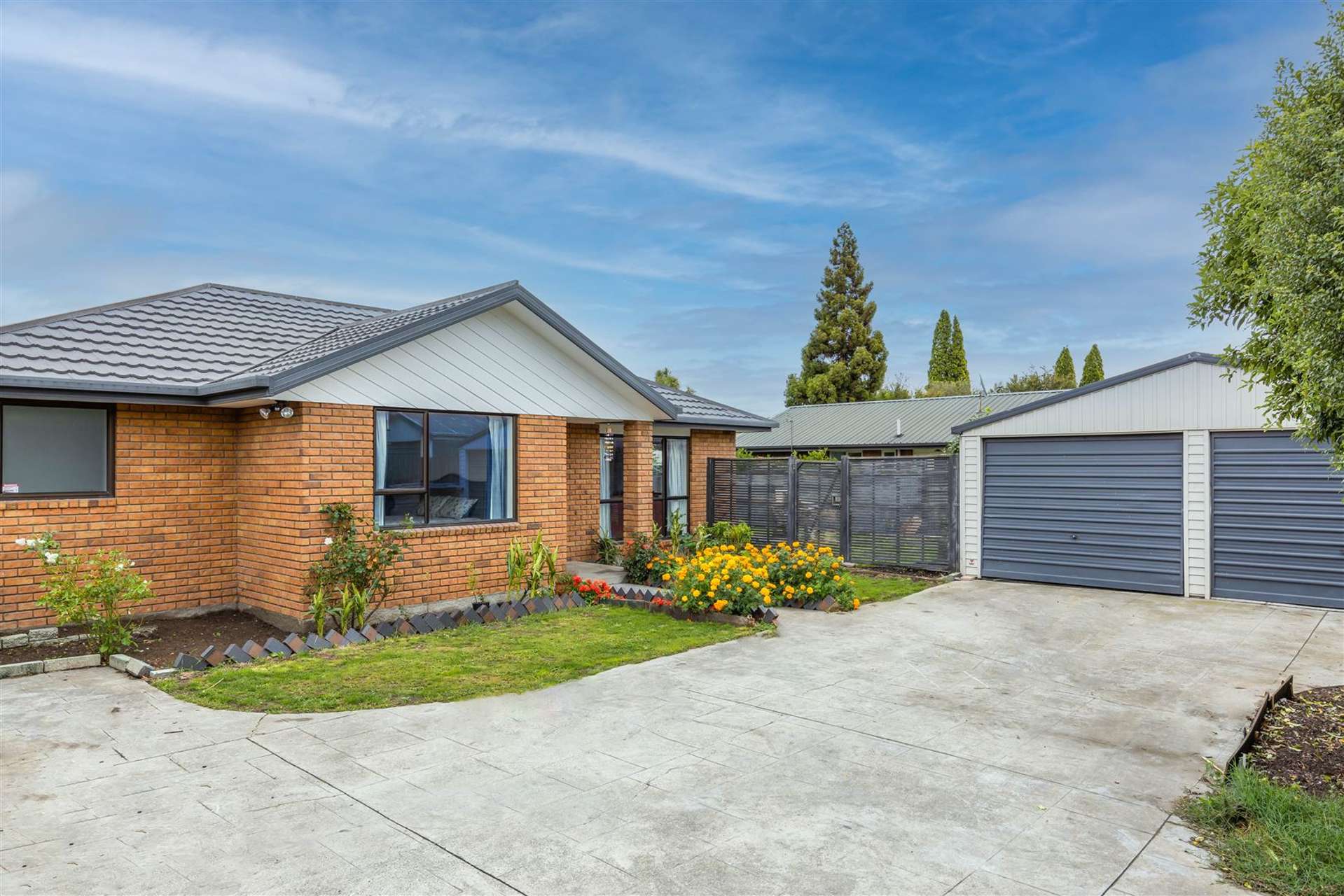 2/327 Main South Road Hornby_0