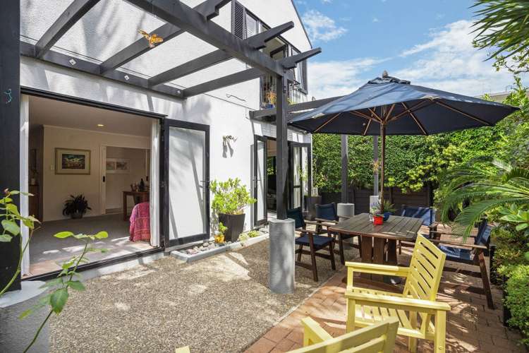 2/11 Paparoa Road Cockle Bay_4