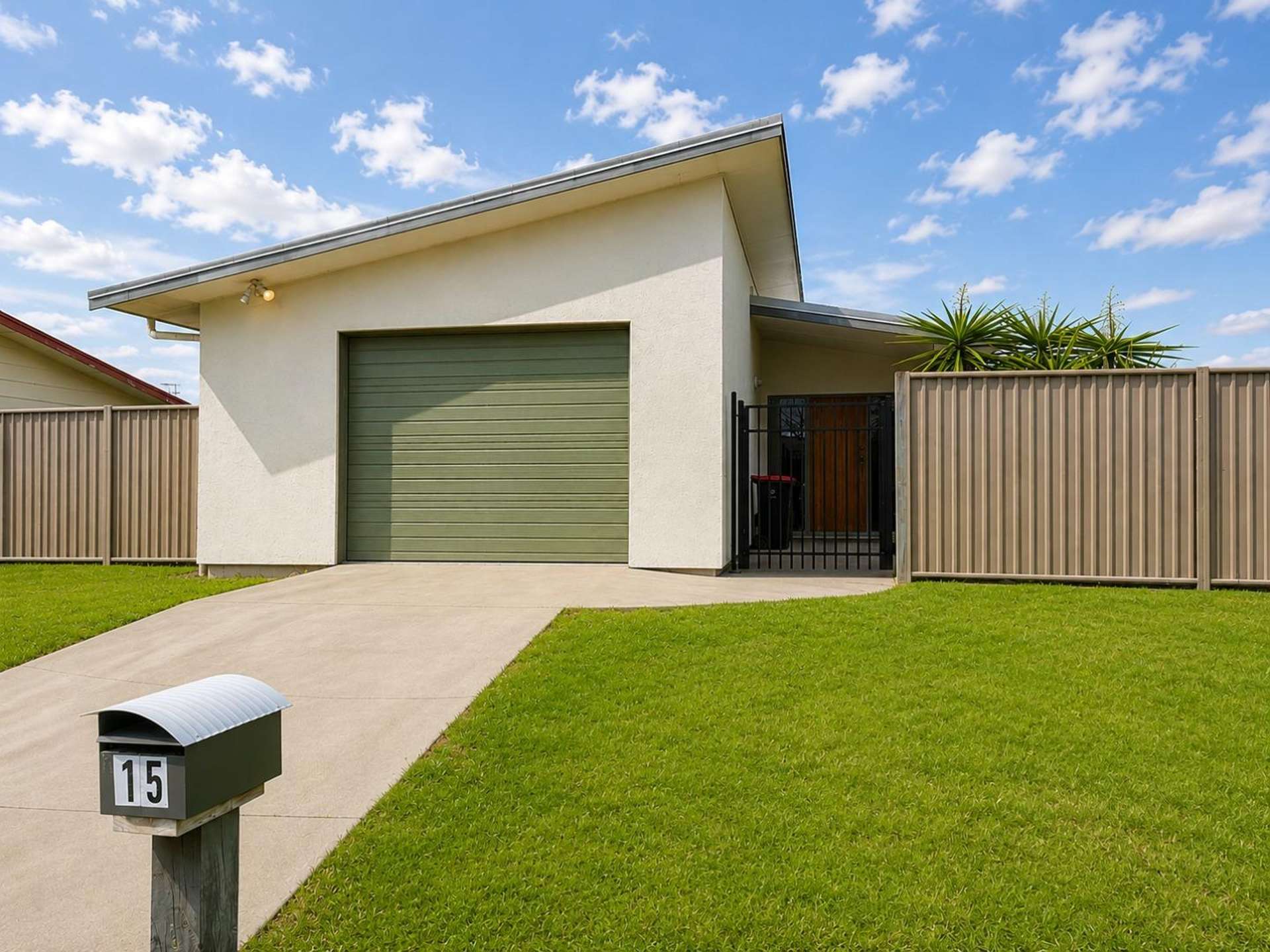 15 Tarbet Street Flaxmere_0