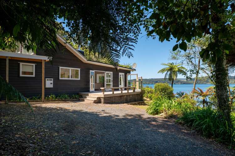 201A Whangamoa Drive Lake Rotoiti_19