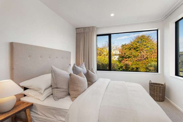 3/44 Winchester Street_5
