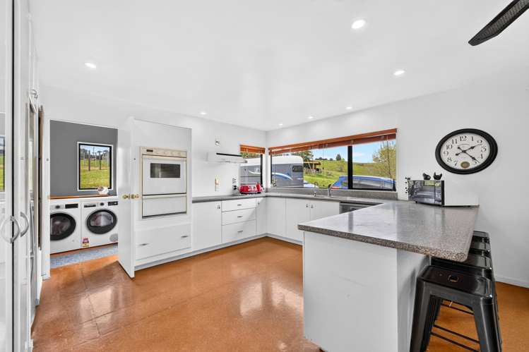 18 Anzac Valley Road Waitakere_13