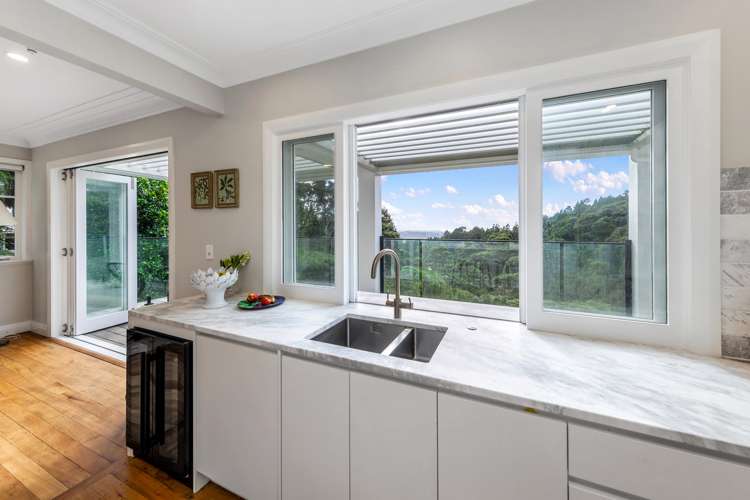 97 Scenic Drive Titirangi_7