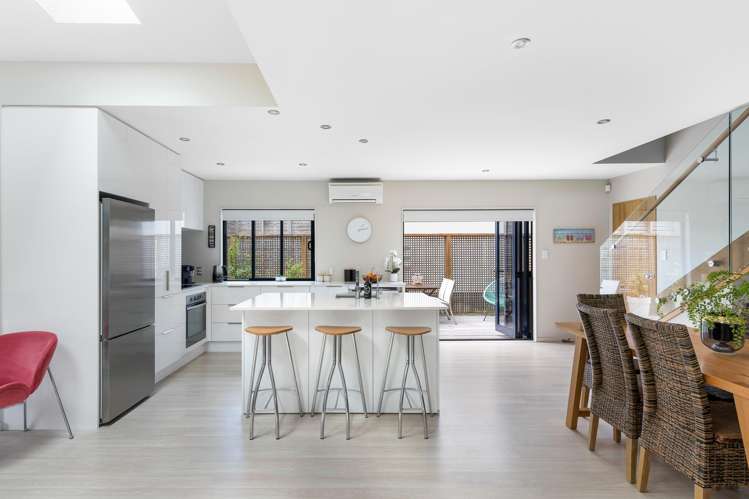 210 Linton Crescent Whangamata_6