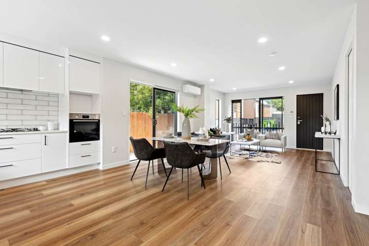 1 Milenio Crescent Windsor Park_8