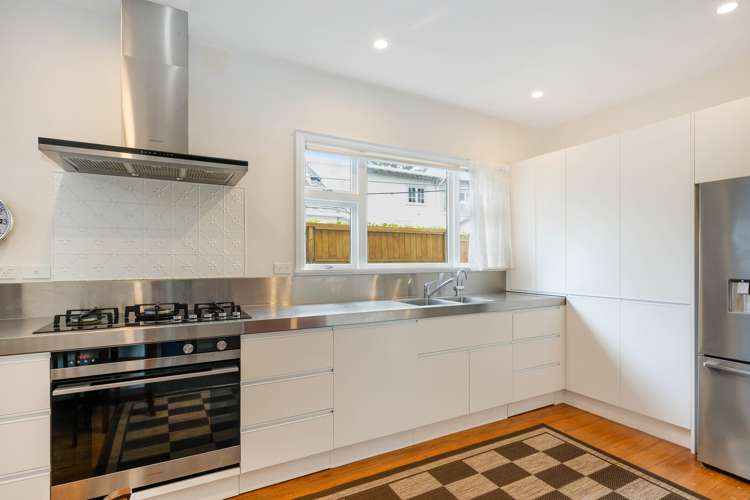 23 Falkirk Avenue Seatoun_7