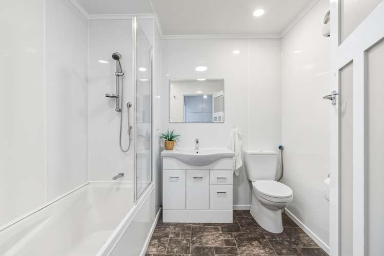 129 Church Street Onerahi_25