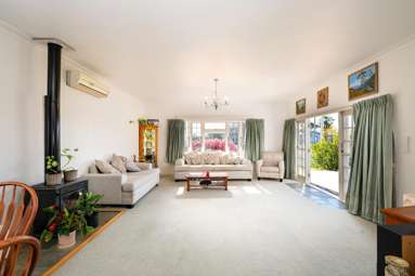 1011 Waipuna Street_4