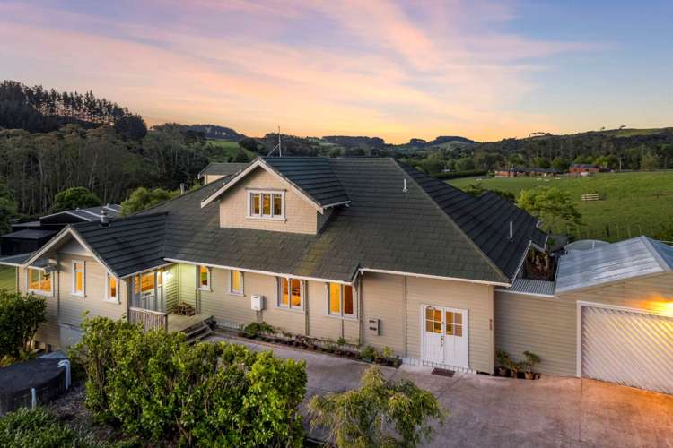 913 Peak Road Helensville_27