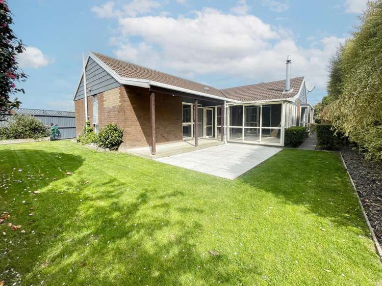 15 Pyatt Place Redwood_14