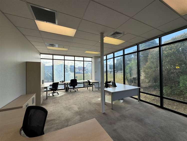 Ground Floor, 56 Cawley Street Ellerslie_5