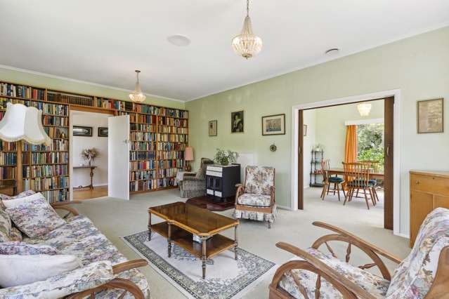 12 Roy Street Tawa_2