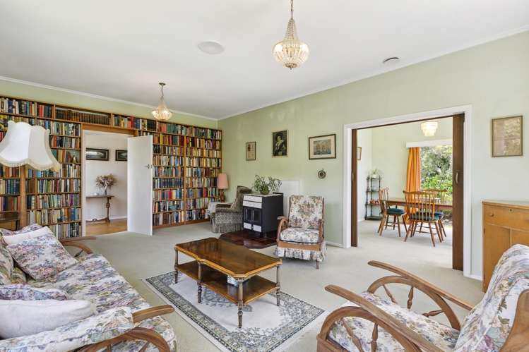 12 Roy Street Tawa_2