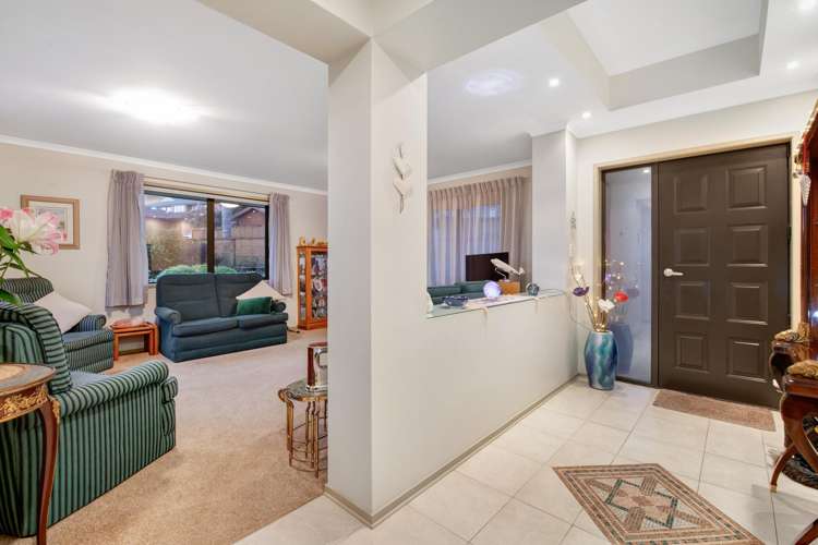 49 Chesterfield Way Orewa_4