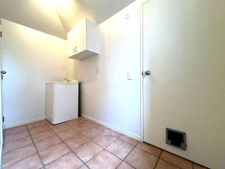 18 Houpara Street One Tree Hill_19