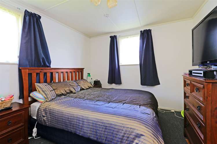 3 Livingstone Road Flaxmere_6