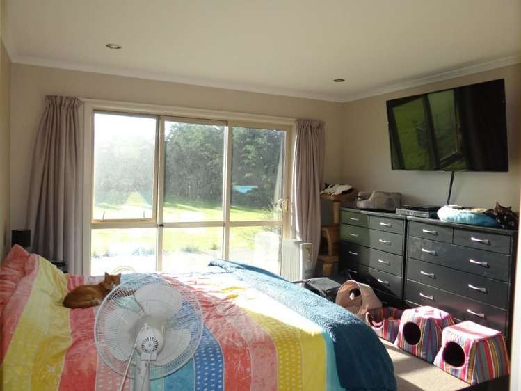 703 Wolffs Road West Eyreton_12