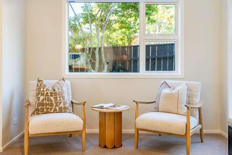 70b Heretaunga Square Silverstream_24