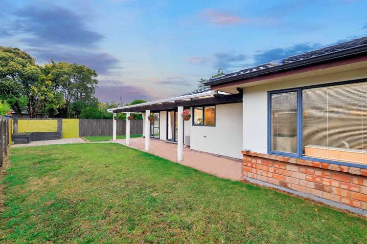 2/72 Swanson Road Henderson_16