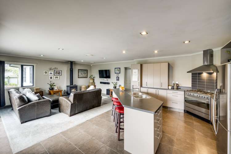 17 Newbury Place Taradale_6