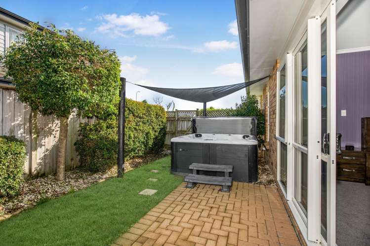 28 Belfry Place Wattle Downs_14