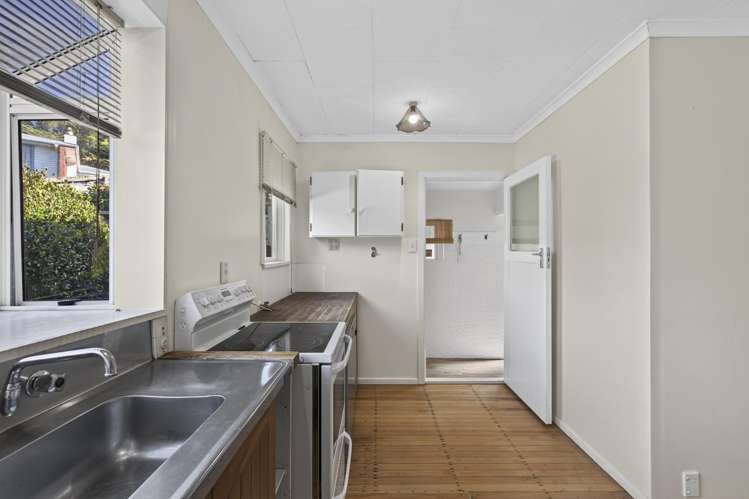 26 Clawton Street Westown_14