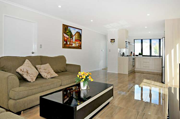 16 Takahe Avenue Takanini_10